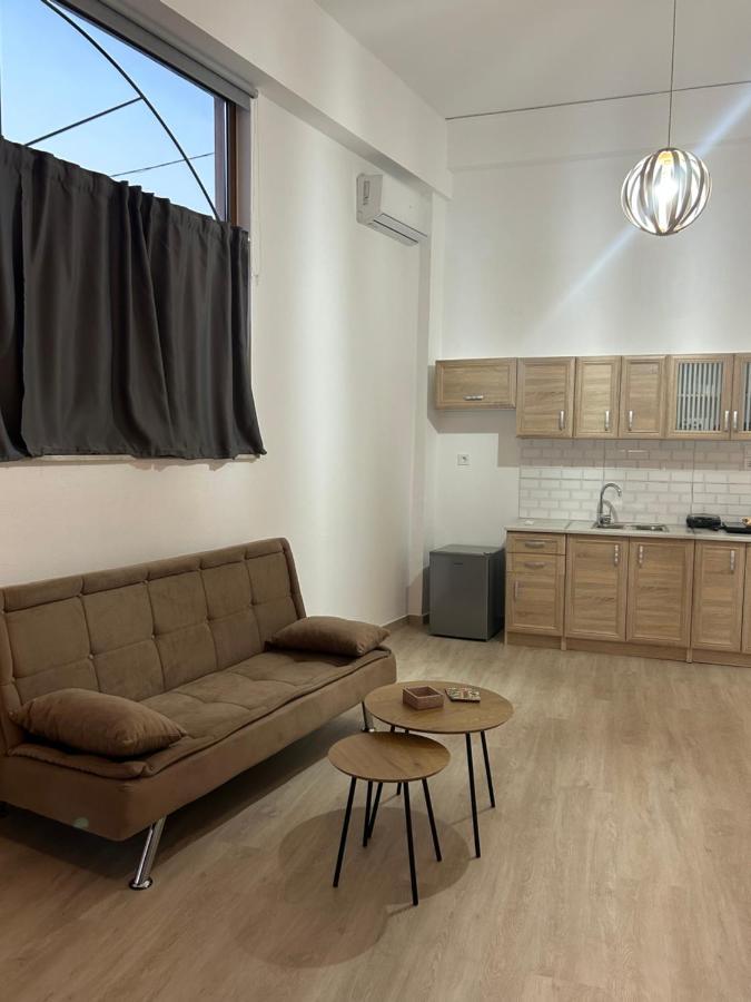 Paola'S Apartments Near Athens Airport Spáta Extérieur photo